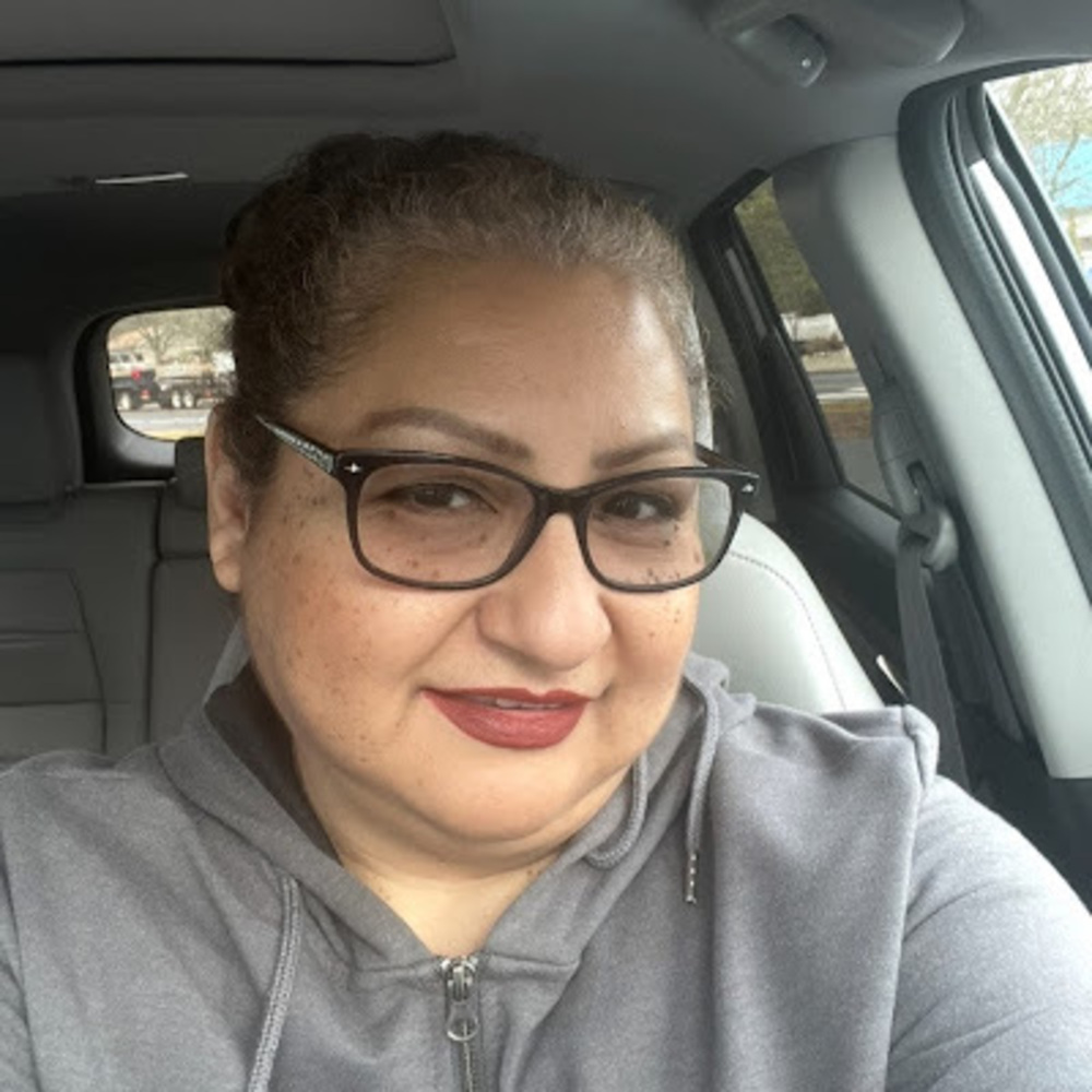 Meet your Posher, Maria